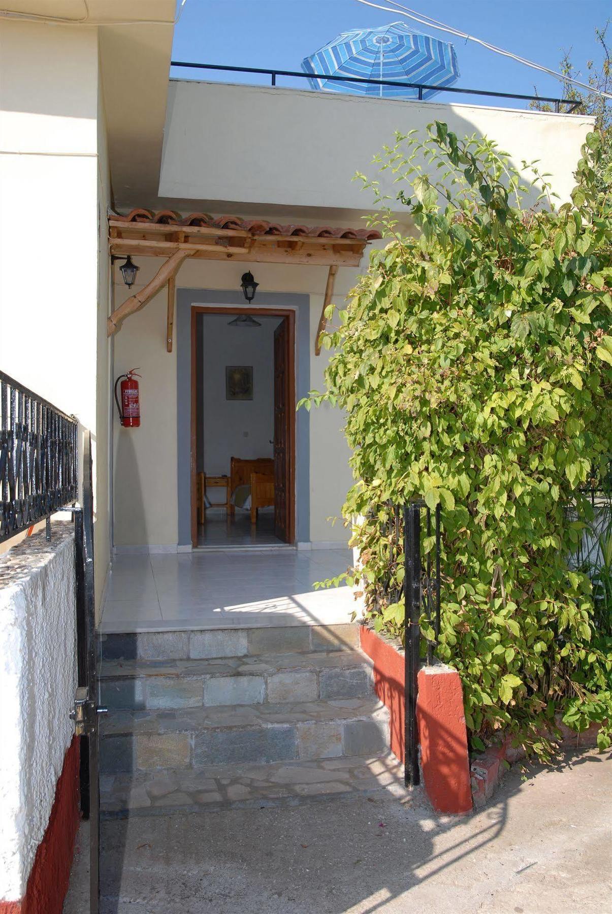 Vassilis Studios Anaxos Eksteriør bilde